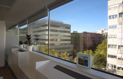 Nuevo trabajo: decoración y mobiliario de oficina en Madrid