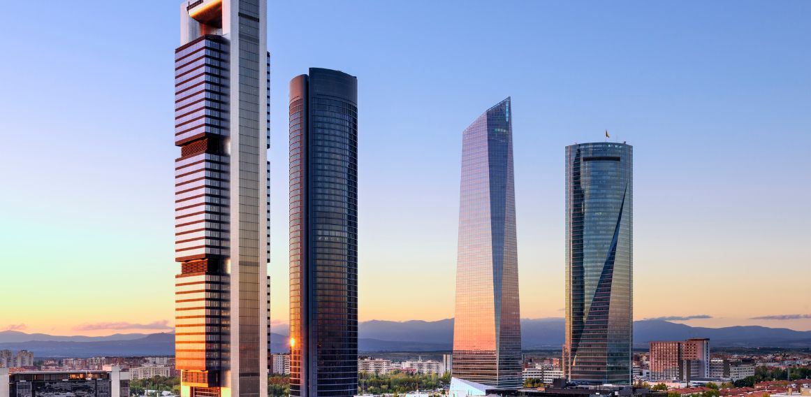 Reforma de oficinas modernas en Madrid